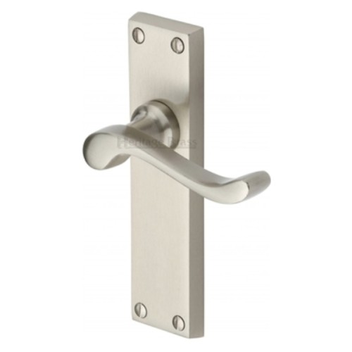 BEDFORD LEVER HANDLE ON BACKPLATE